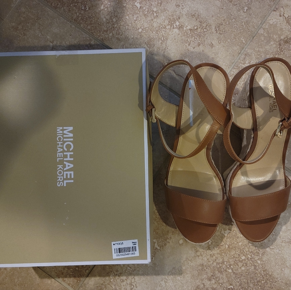 Michael Kors sandal 👡